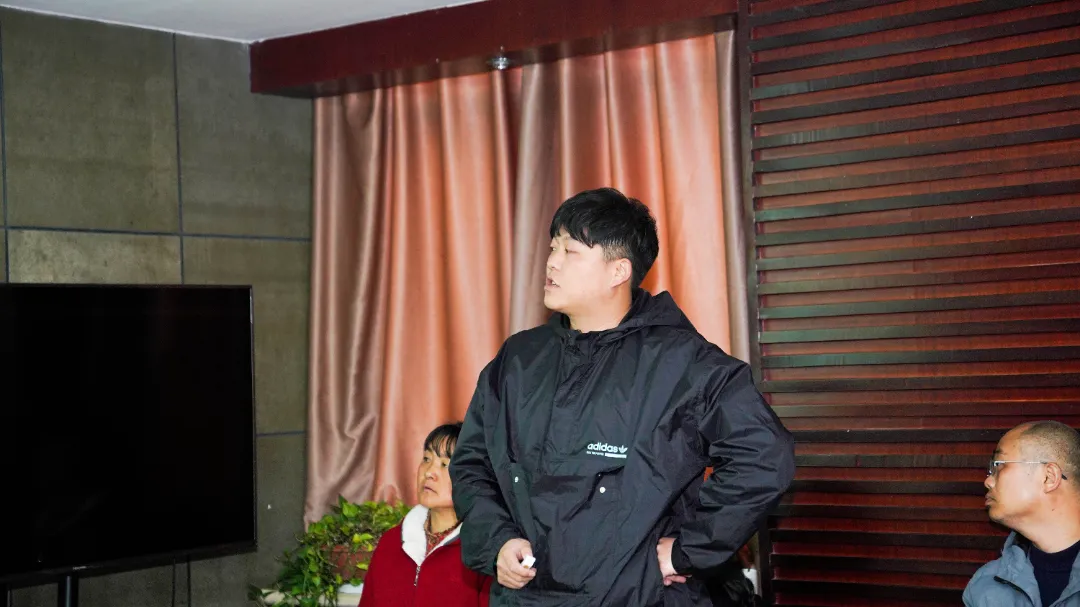 六大茶山2021年終述職圓滿完成，共迎百年榮耀&middot;雙十加冕的2022年